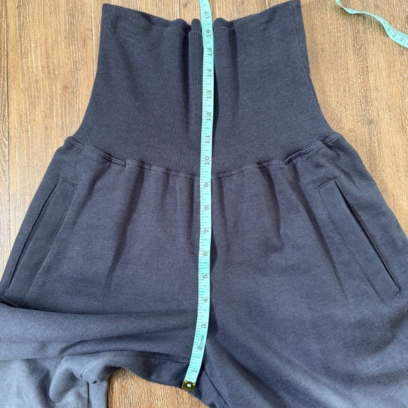 Young Fabulous & Broke Gray Ombré Jogger Sweatants Ultra Soft - Picture 4 of 9